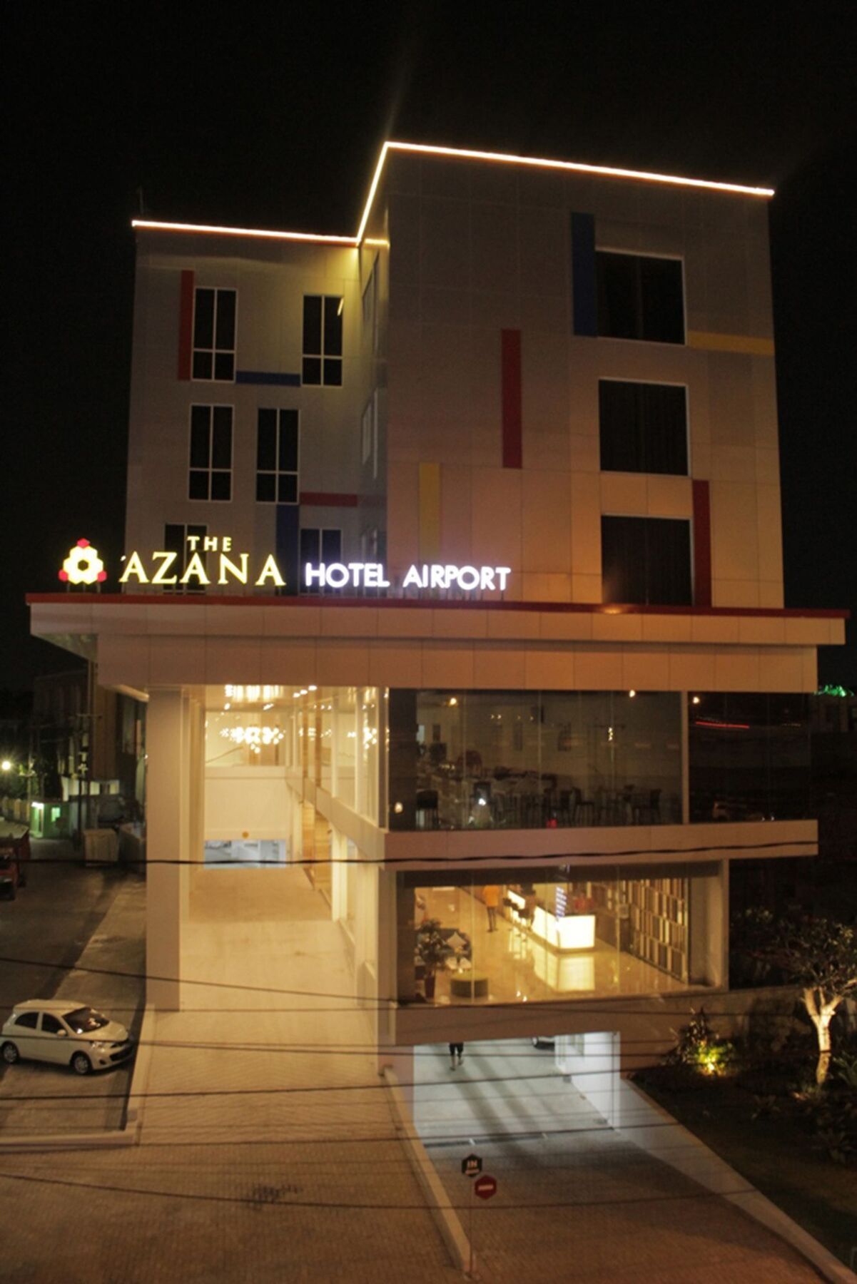 The Azana Hotel Airport Semarang Exteriör bild