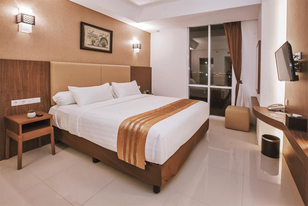 The Azana Hotel Airport Semarang Exteriör bild
